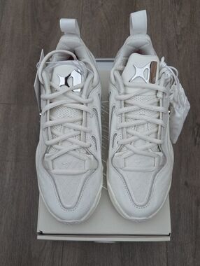 A'ja Two White Label LX Sail/Metallic Silver Women Size 5